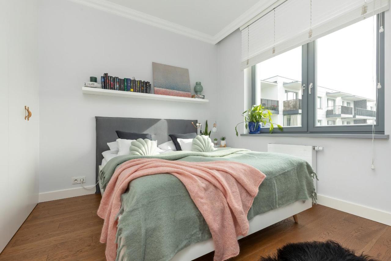 Cozy Apartment Gieysztora Wilanow By Noclegi Renters Варшава Екстериор снимка